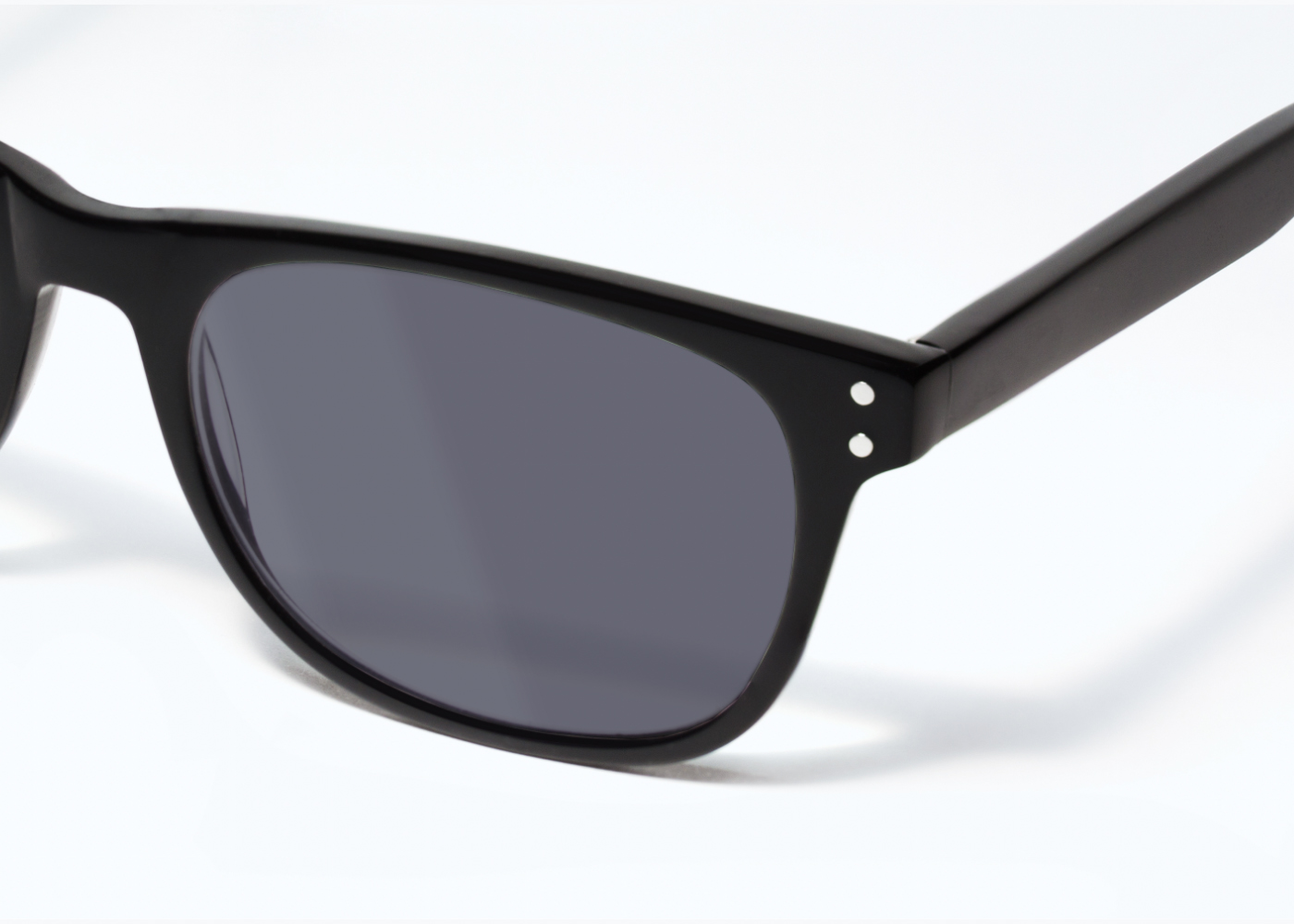 sunglasses-lens-grey