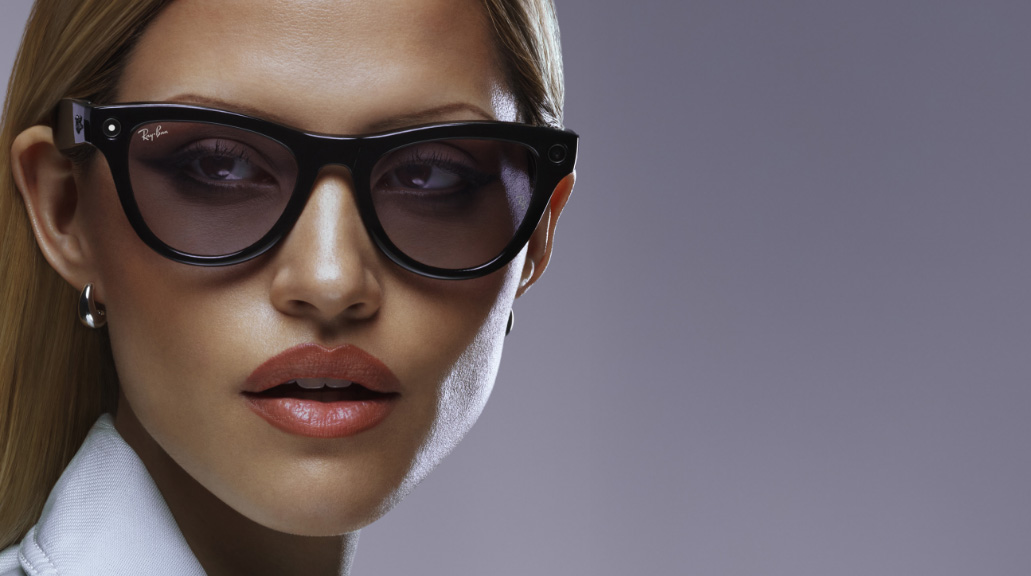 Woman wearing Ray-Ban Meta glasses