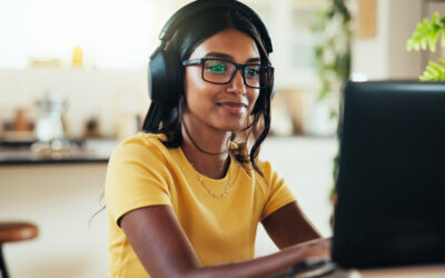 Working From Home Lenses: How to Choose the Right Glasses for Screen Work