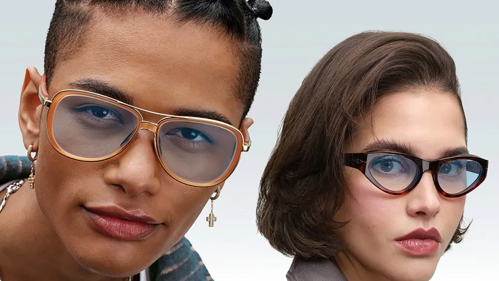 Transitions® Color Touch™ Amethyst lenses Transitions® Color Touch™ lenses in Amethyst