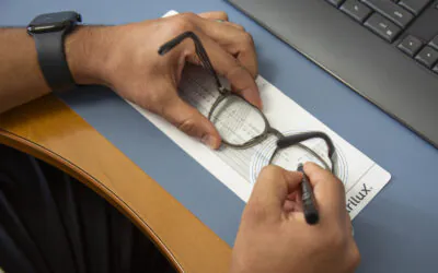 How Are Prescription Lenses Measured Online?
